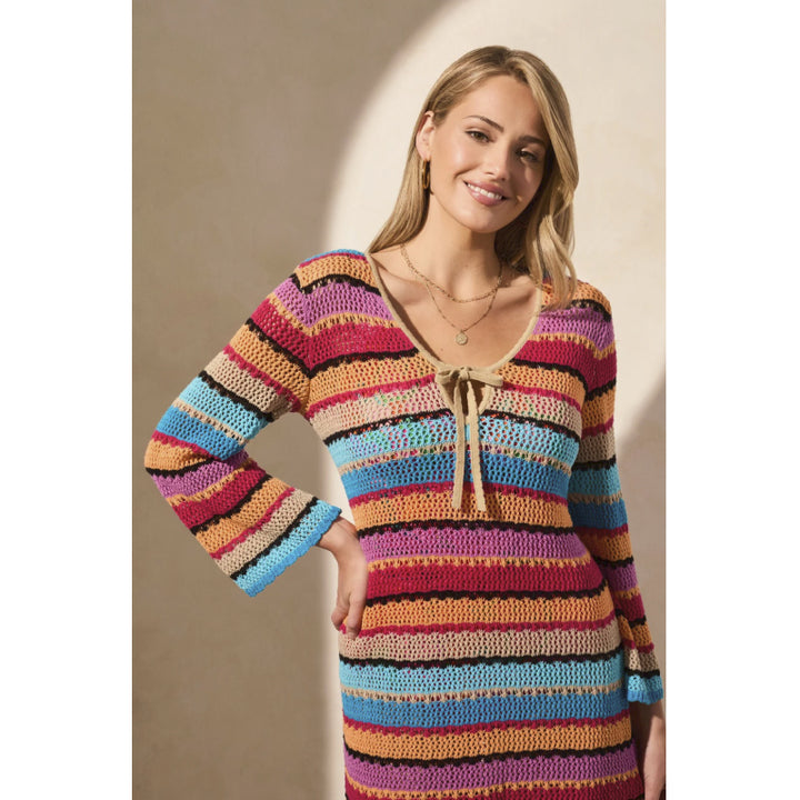 Robe cache-cœur à manches cloche en tricot crocheté tribal