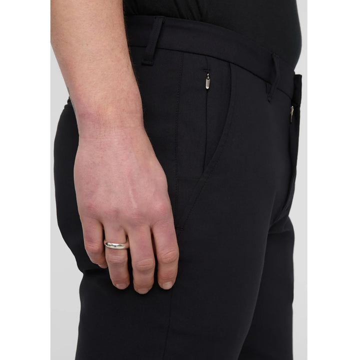 DUER NuStretch Relaxed Taper Trouser - Black