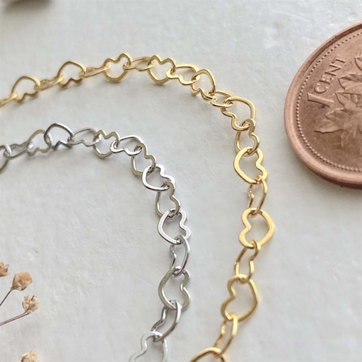 Pika & Bear Collier chaîne petits cœurs « Love Bites »