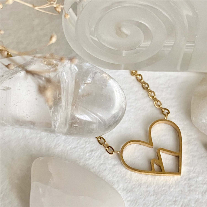 Pika & Bear Collier à pendentif « Burgess » Cœur des montagnes