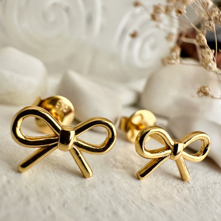 Pika & Bear boucles d'oreilles clous « Zooey » avec nœud