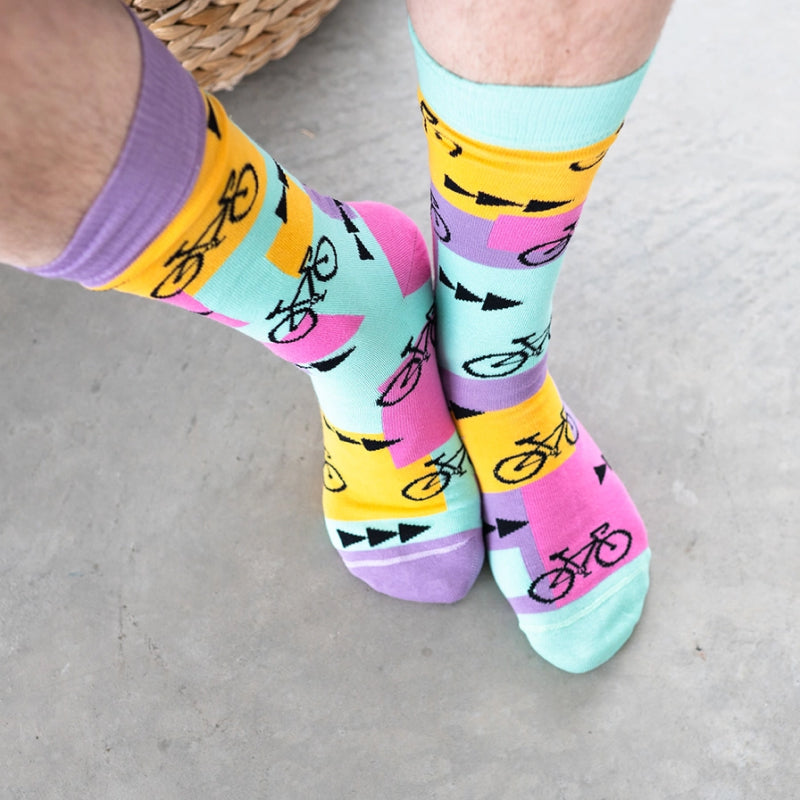 Friday Sock Co. Chaussettes dépareillées vélo de route années 80 pour homme
