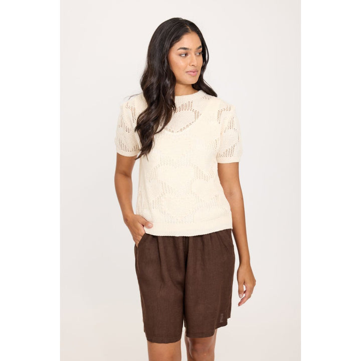 Short Bermuda en lin pistache
