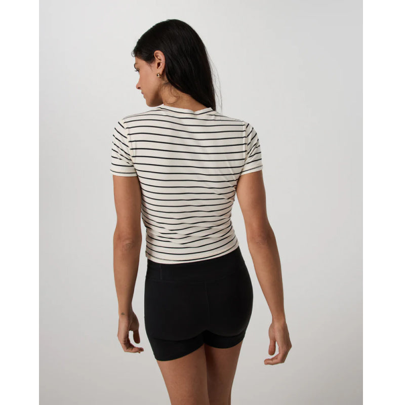 Vuori Women's Pose Fitted Tee