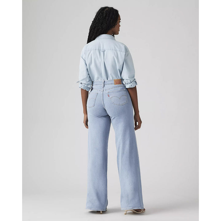 Jean large gainant Levi's 318 pour femme