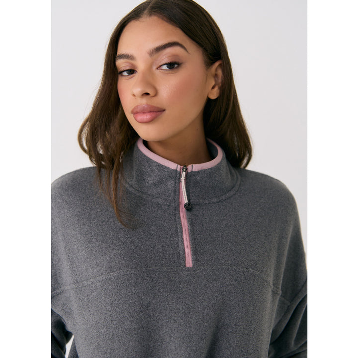 Lolë Camp Half Zip Top