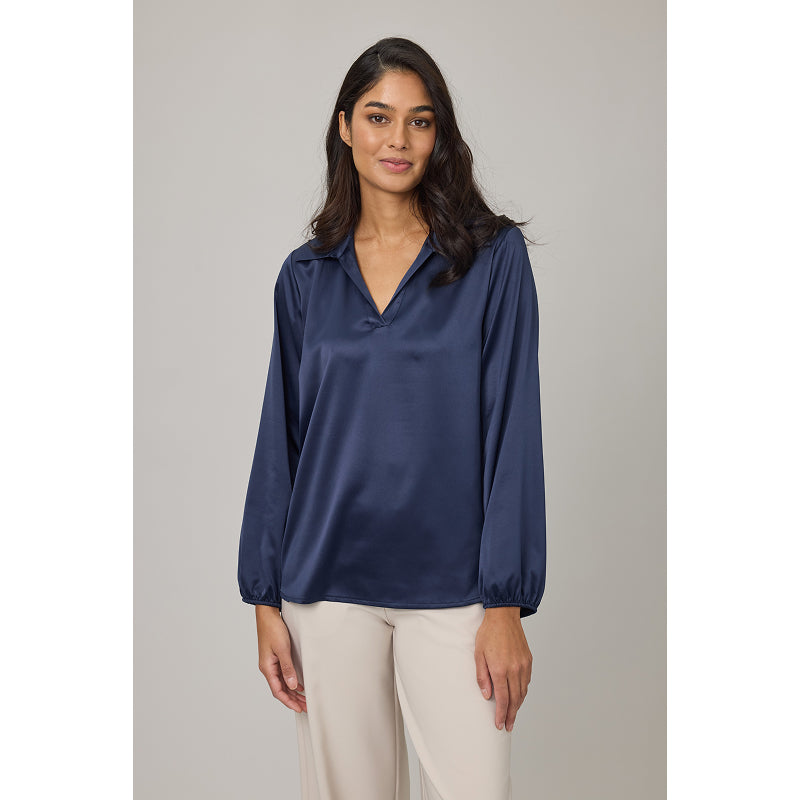 Chemisier en satin col pistache