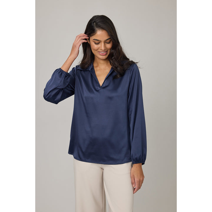 Chemisier en satin col pistache