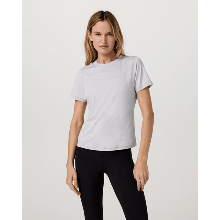 T-shirt de luxe à manches courtes Vuori pour femme