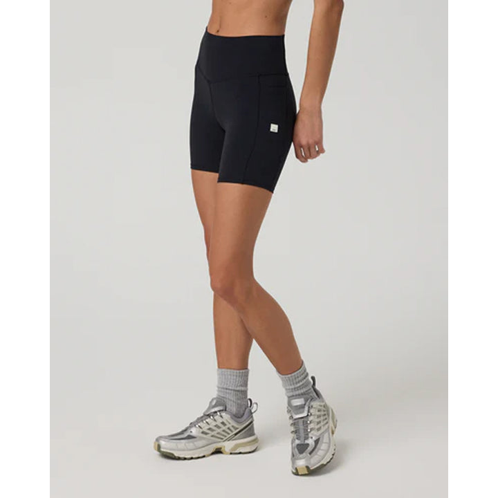 Short de sport Vuori AllTheForm Pocket pour femme, 15 cm