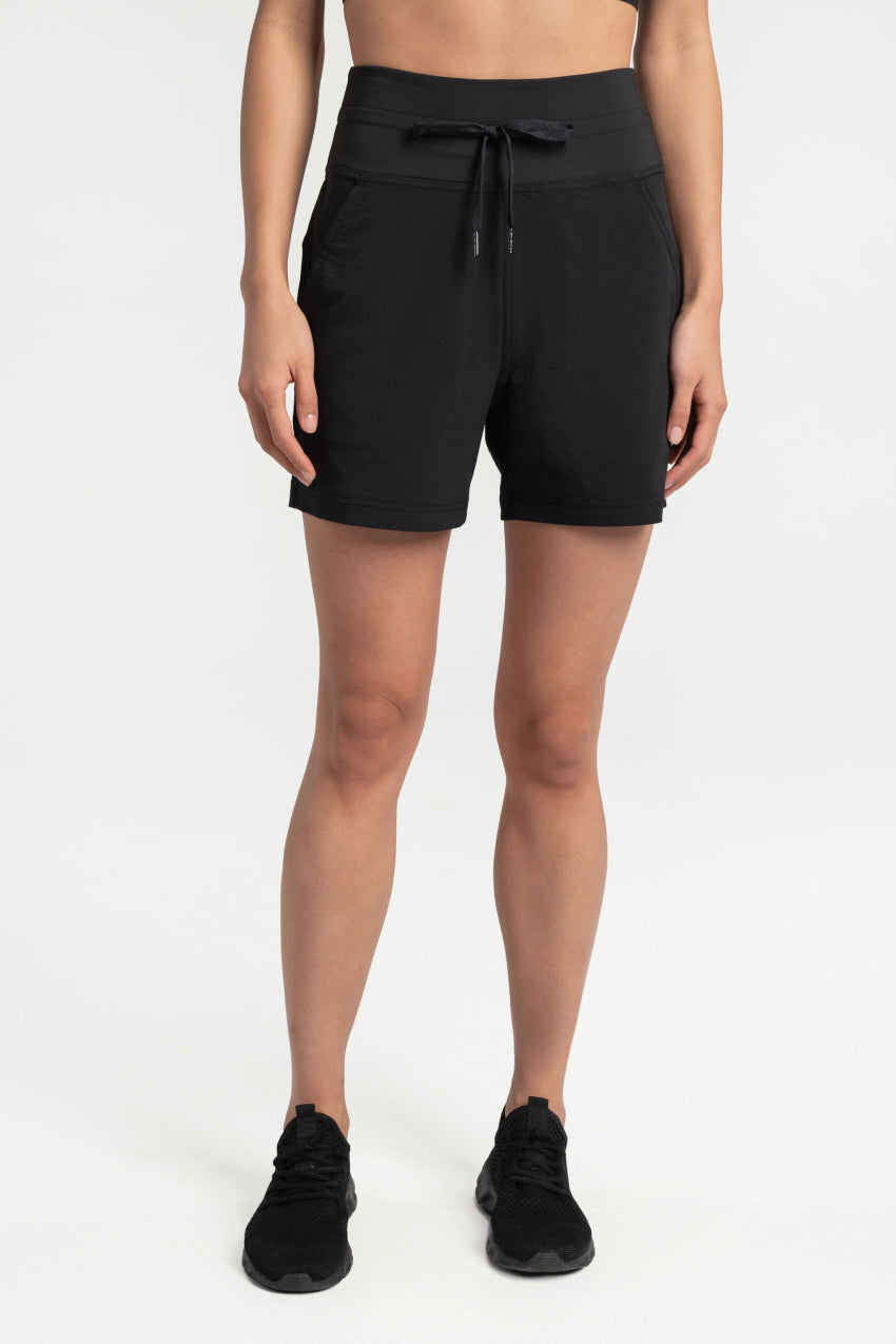 LOLE Momentum Shorts