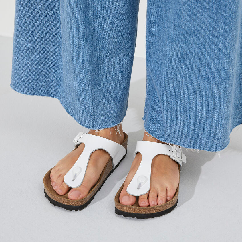 Birkenstock Gizeh Leather - Patent White - Regular