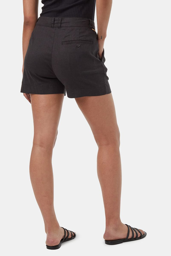 Tentree Pleated High Waisted Shorts